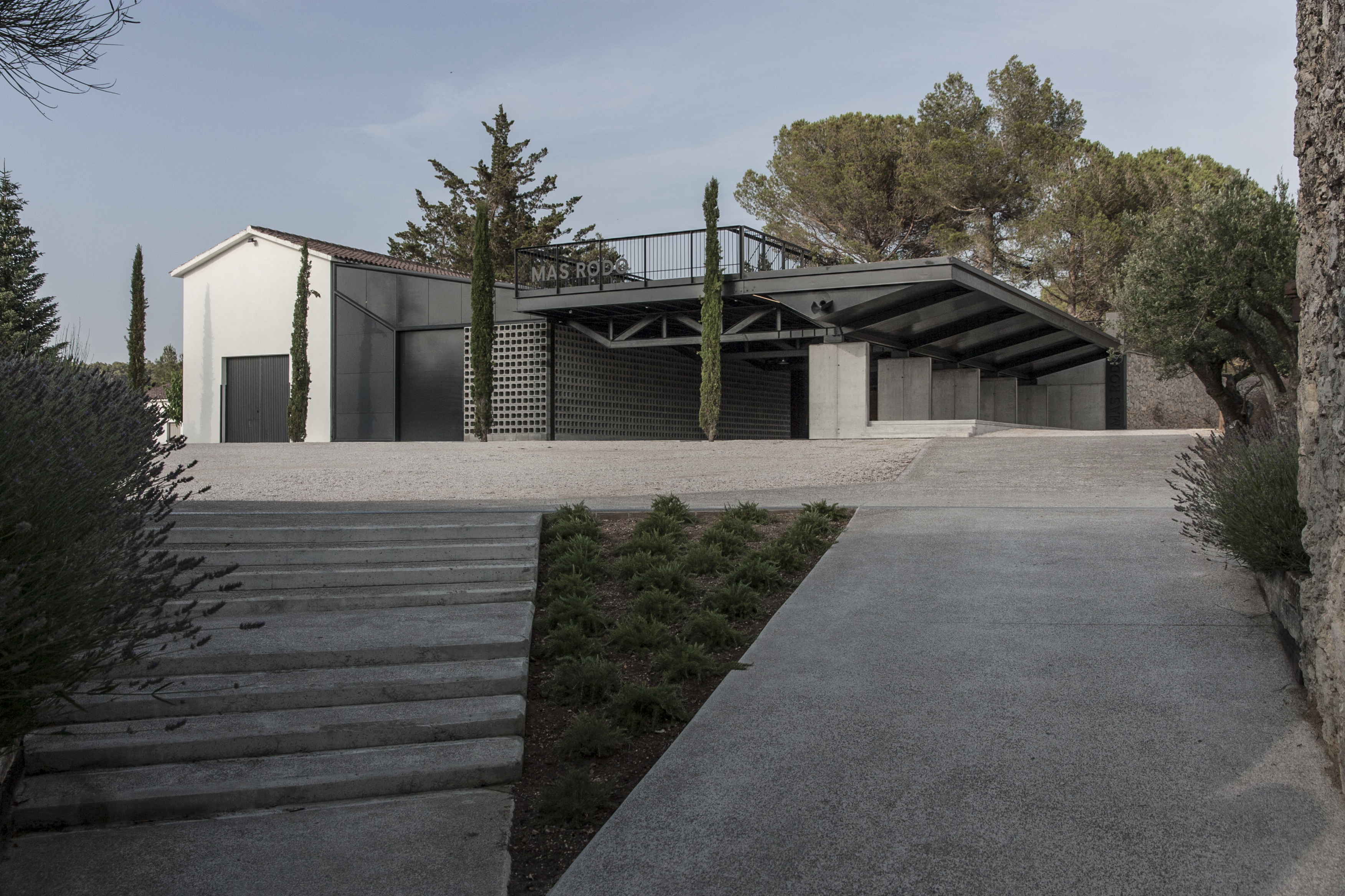 Sala Ferusic Architects Ingra|vitis Carles Sala Relja Ferusic