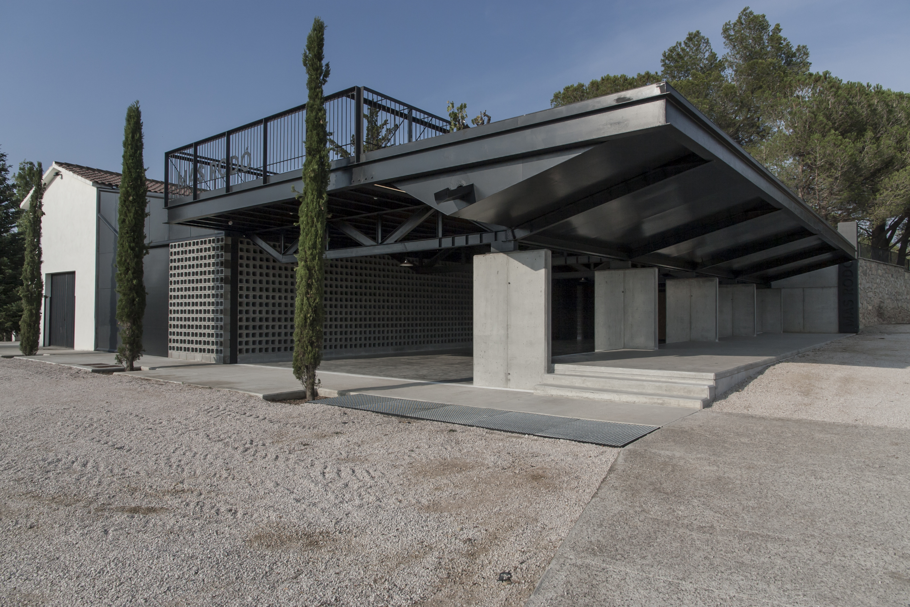 Sala Ferusic Architects Ingra|vitis Carles Sala Relja Ferusic